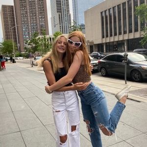 Meet your Posher, Molly